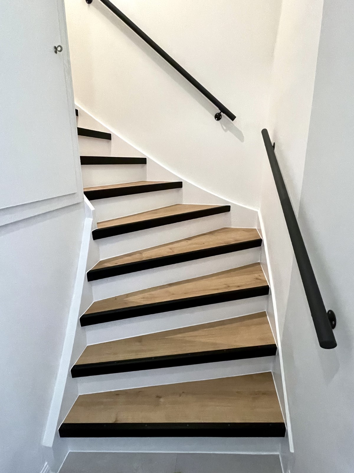 F3F907A6-EF78-4B93-8084-458935A1FA2E (Custom)