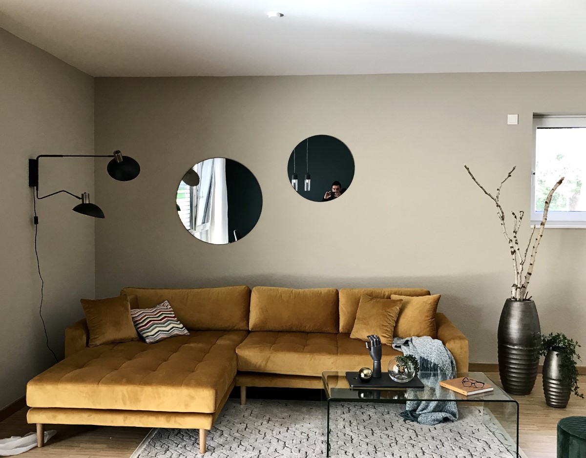 F5D80A89-F858-4846-B8DC-FFBEA5535136 (Custom)